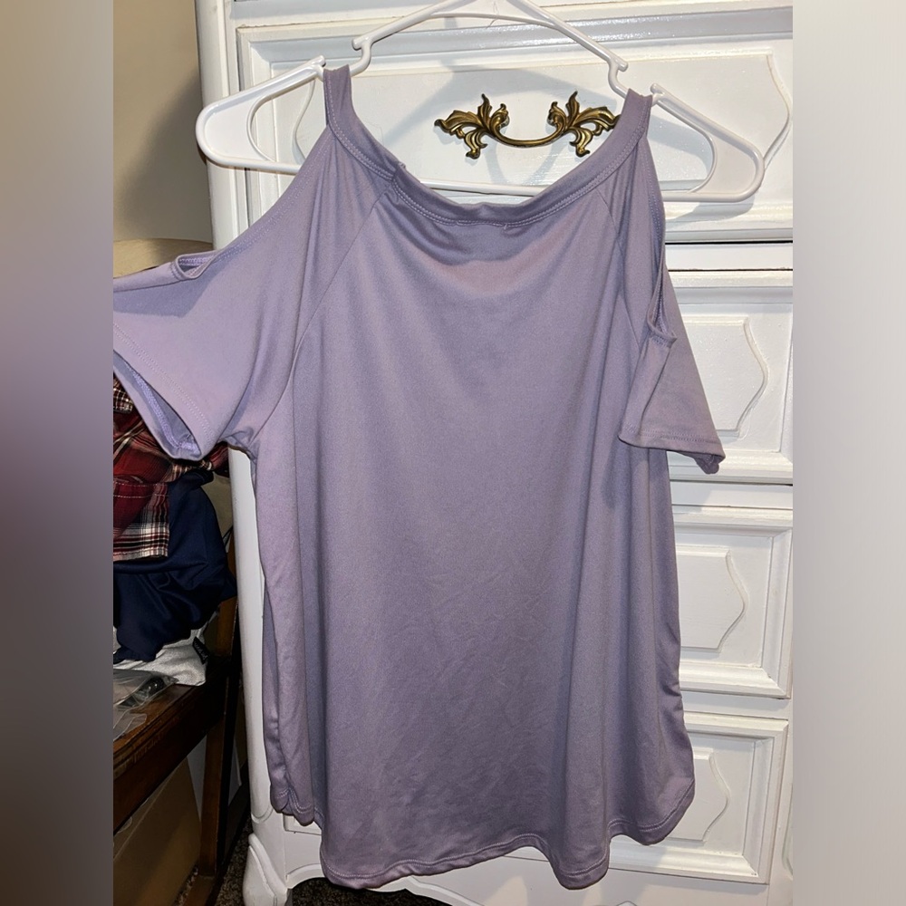Open Shoulder Top - Picture 3 of 3